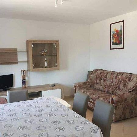 Apartman Jercic Apartment Dugi Rat Exterior photo